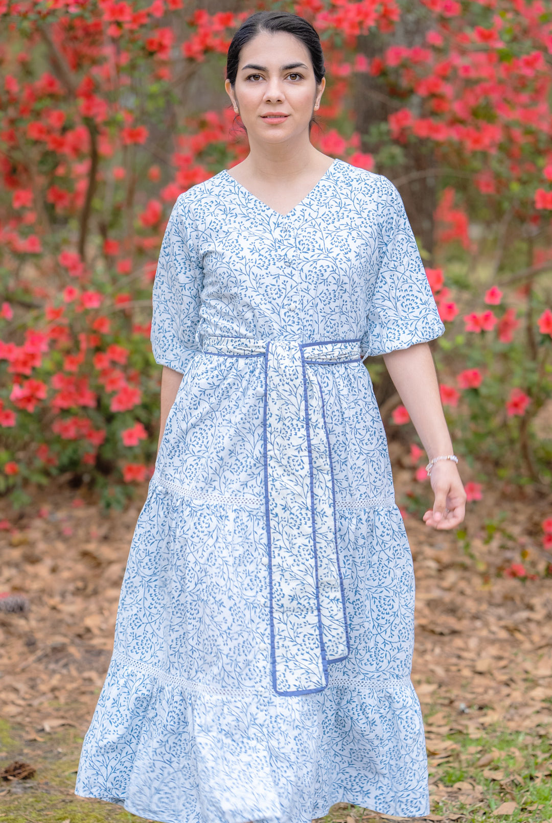 The Sofia Block Print Dress with Puff Sleeves in Azul is perfect to wear this Spring or Summer.