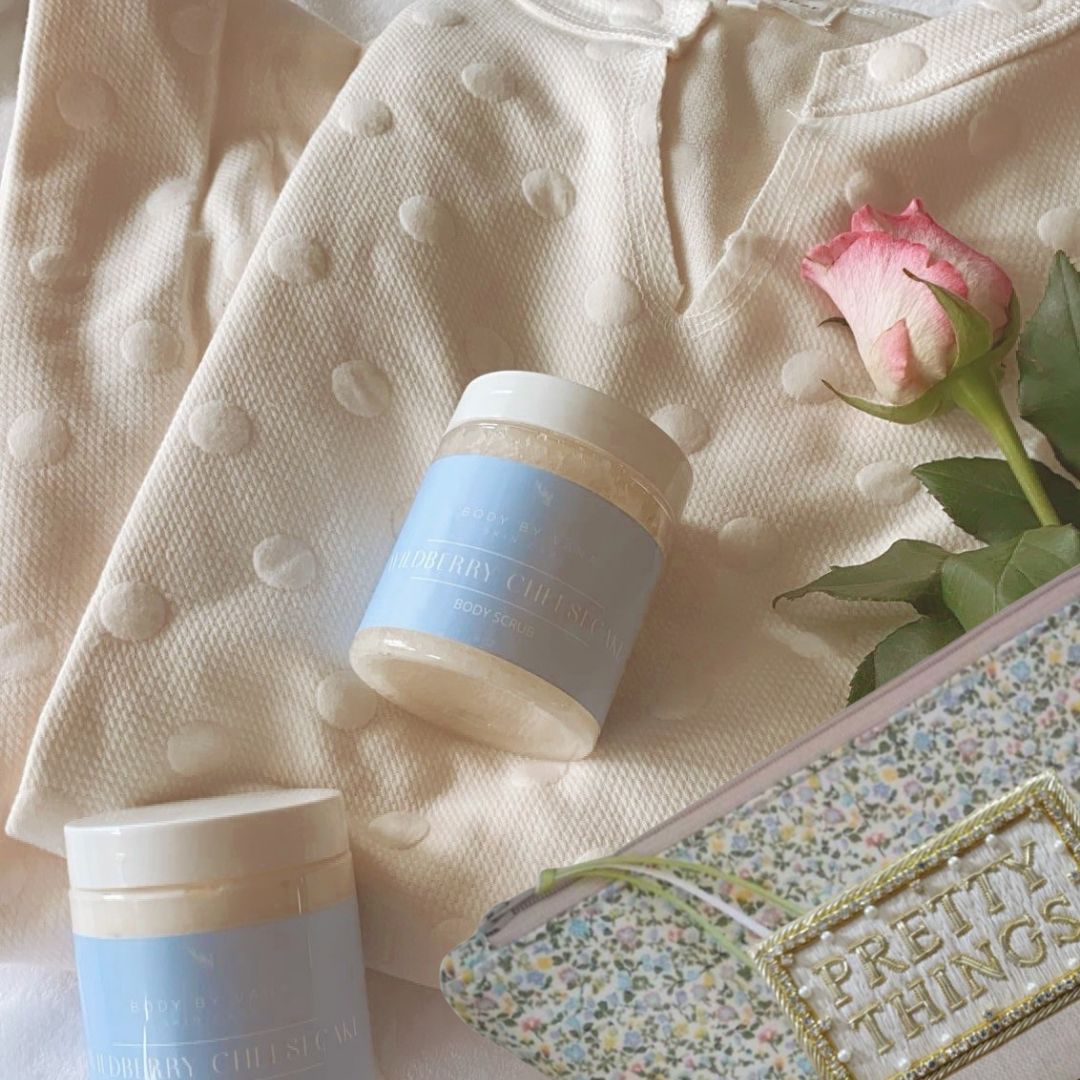 Black Friday Specials at online fashion boutique shop. All in the Detail