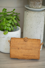 IDA RATTAN HANDBAG WITH PEARL STRAPS