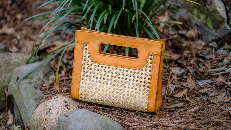 LUDRES RATTAN AND BROWN LEATHER TRIM ENVELOPE HANDBAG